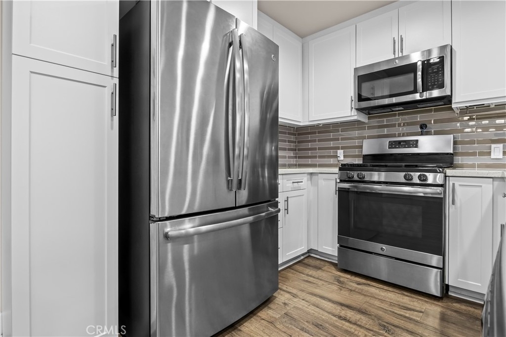 9834 Jersey, - Photo 12