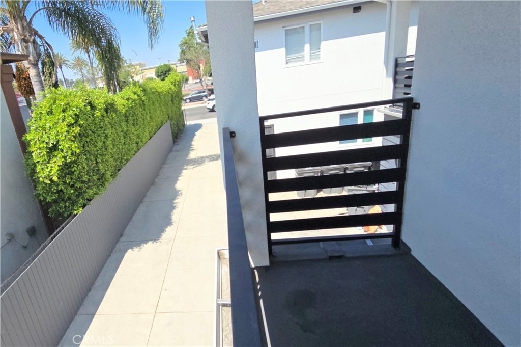 10824 Long Beach Blvd - Photo 20