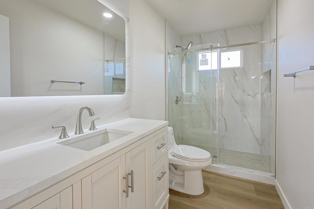5740 Midwick St - Photo 9