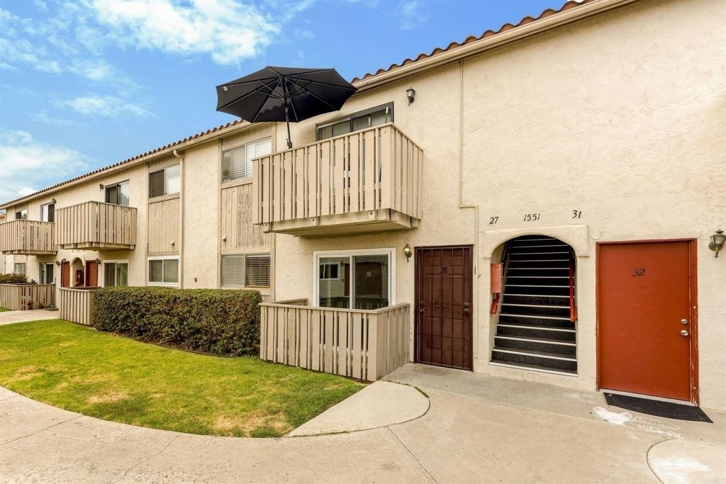 1551 Broadway - Photo 17