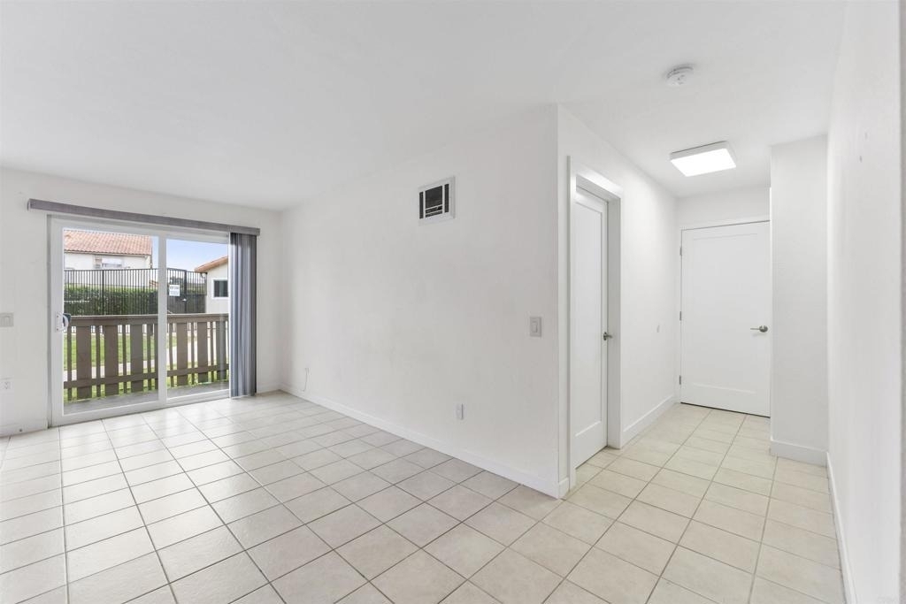 1551 Broadway - Photo 1