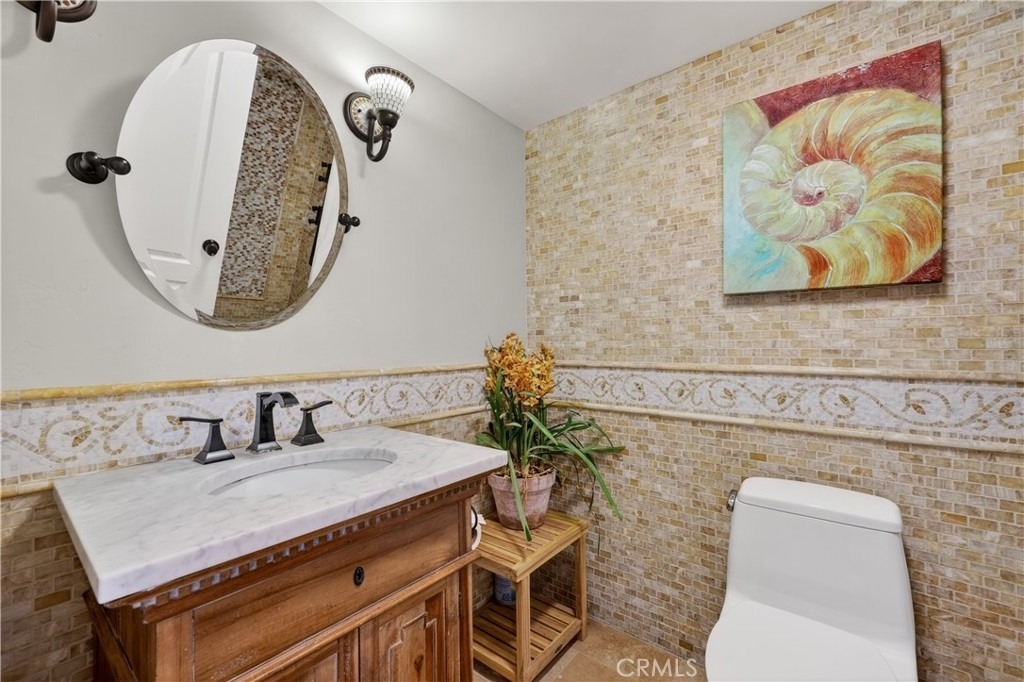 8 Monarch Bay Drive - Photo 4