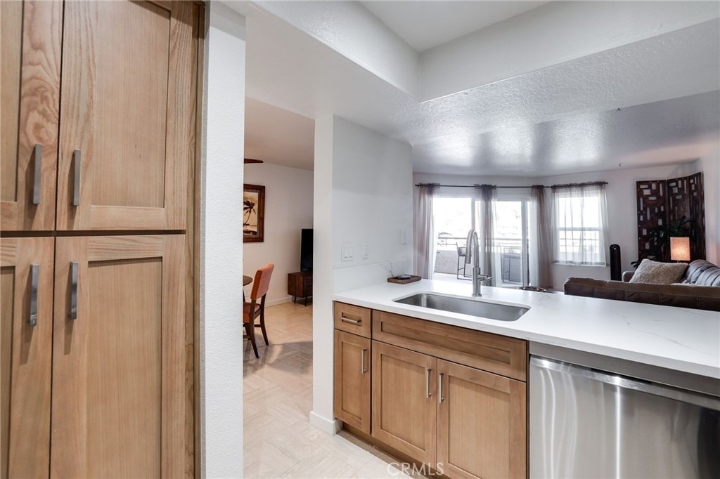 1200 Pacific Coast - Photo 7