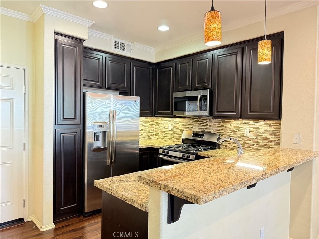 10510 Maple - Photo 7