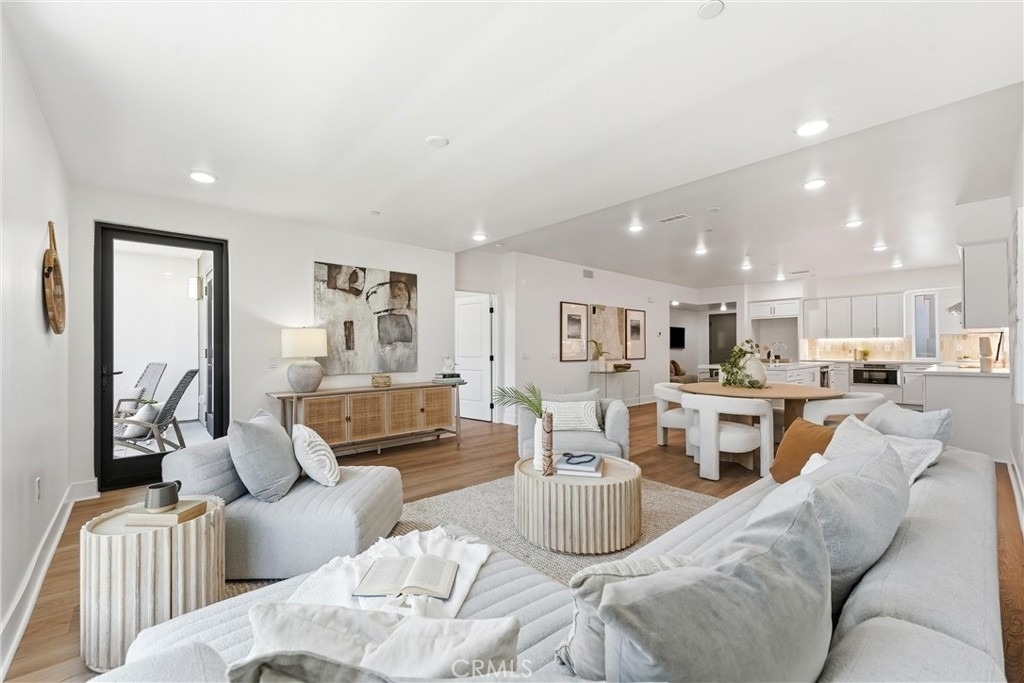 24722 Del Prado - Photo 0
