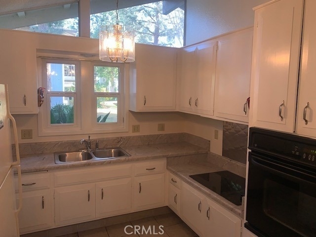 279 Avenida Carmel - Photo 8