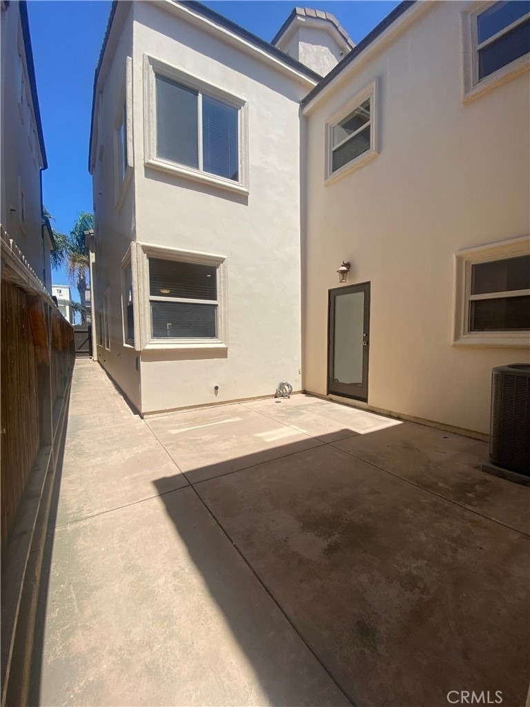 318 9th Street - Photo 21