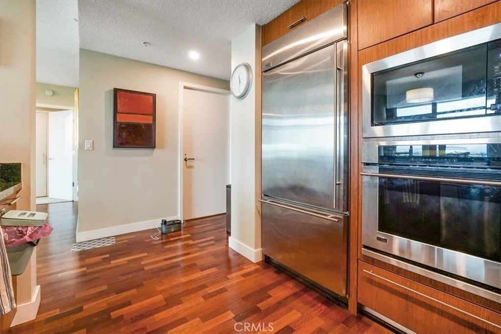 3141 Michelson - Photo 32