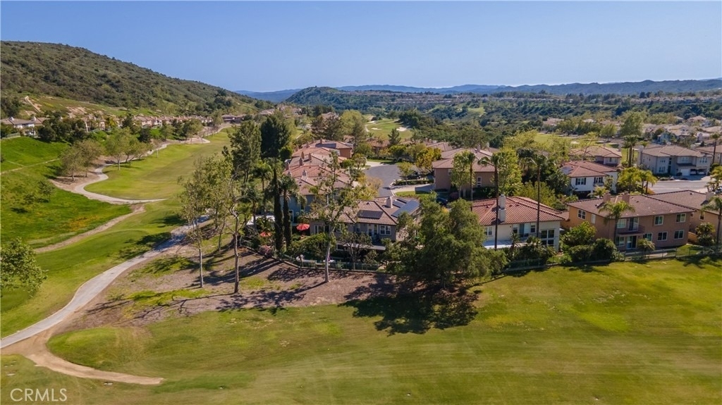11 Willowglade - Photo 49