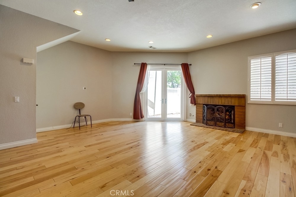 24351 Marquis Court - Photo 4