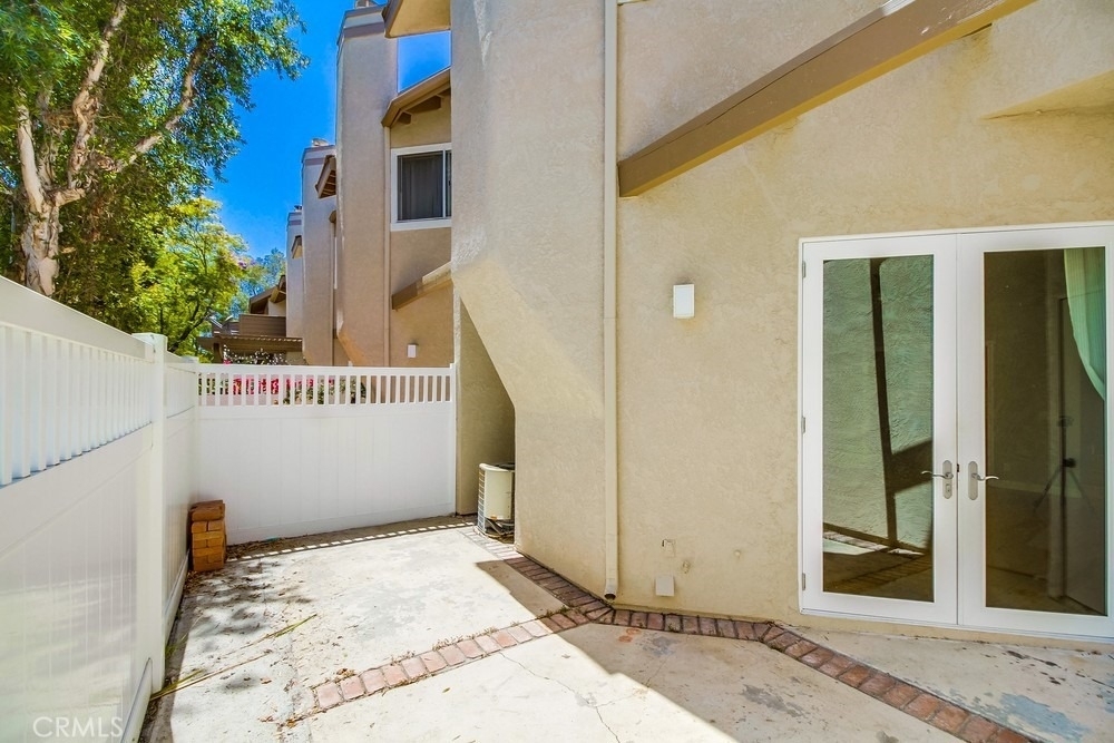 24351 Marquis Court - Photo 18