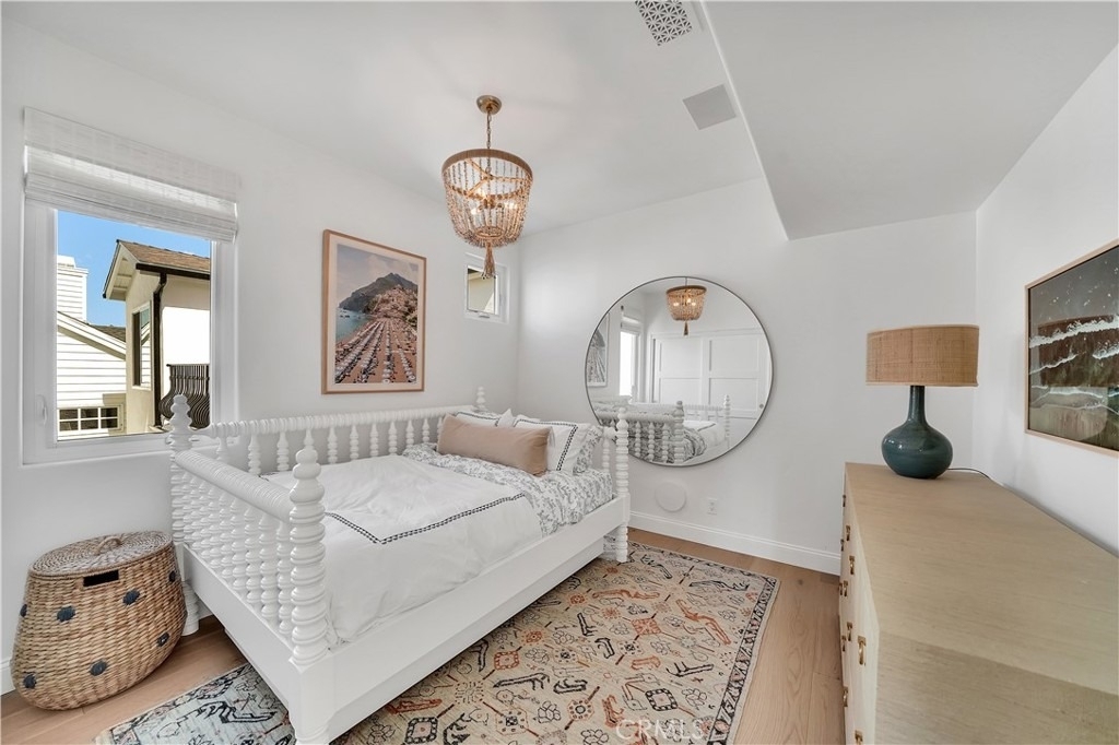 412 Acacia Avenue - Photo 17