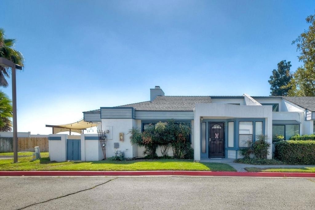 151 Bronze Way - Photo 0