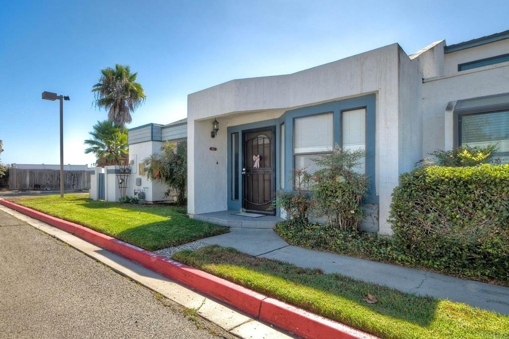 151 Bronze Way - Photo 1
