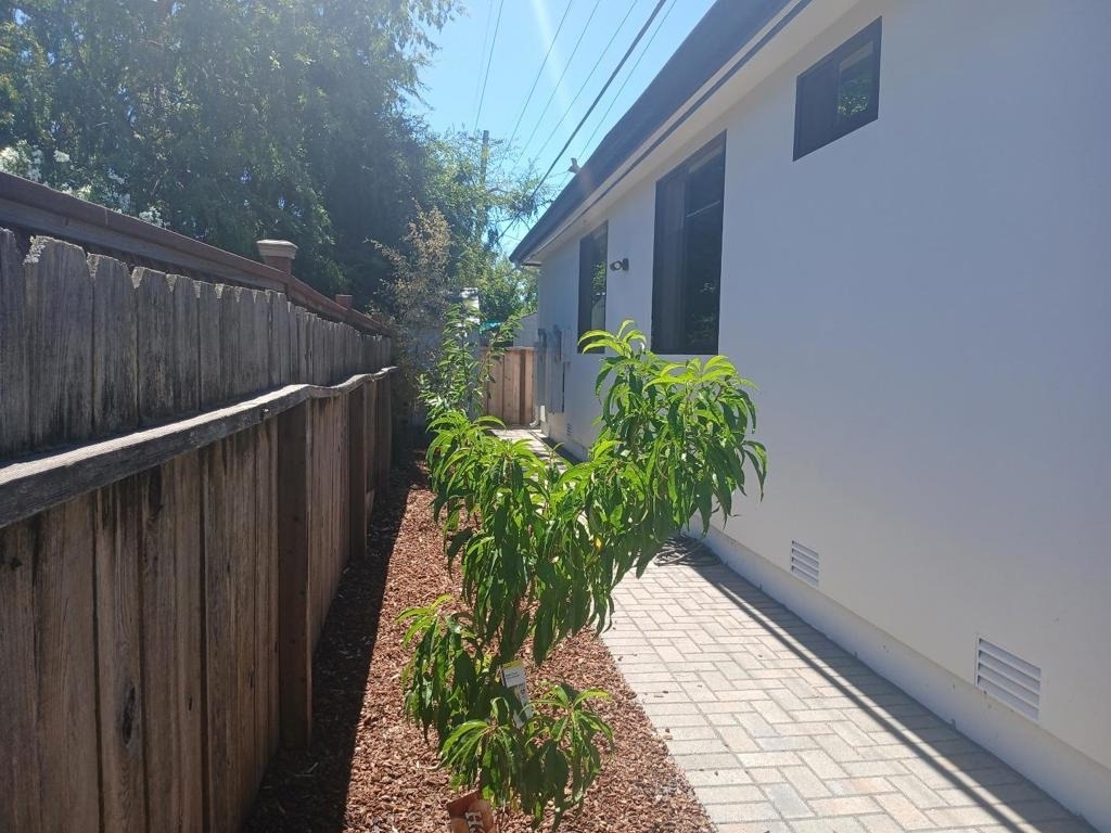 523 Lancaster Way - Photo 38