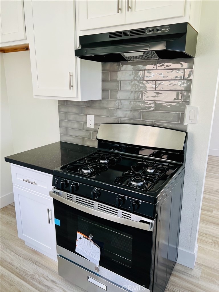 425 Grand Ave - Photo 12