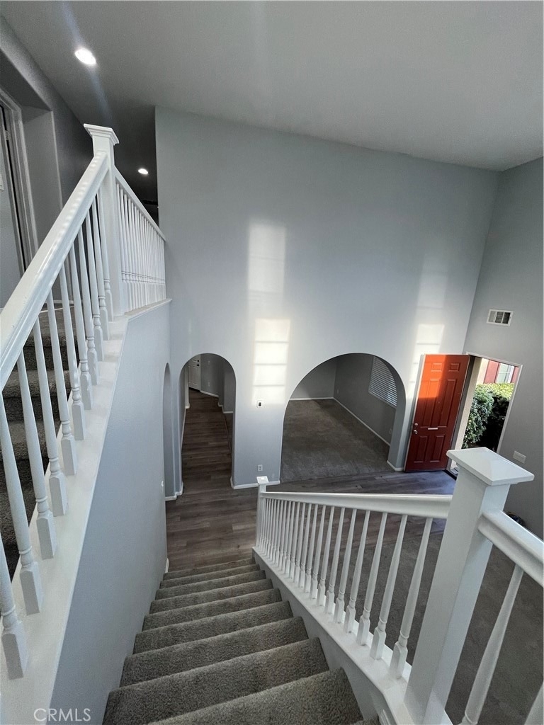 27903 Crescent Court - Photo 8