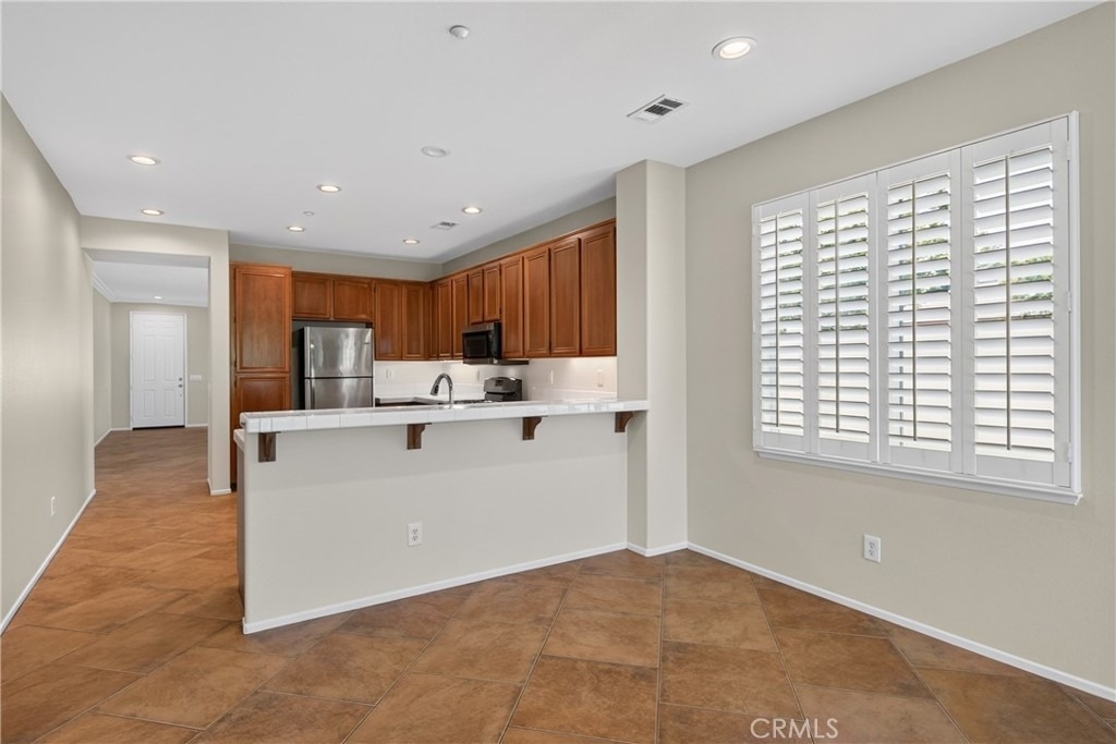 11018 Veach - Photo 7