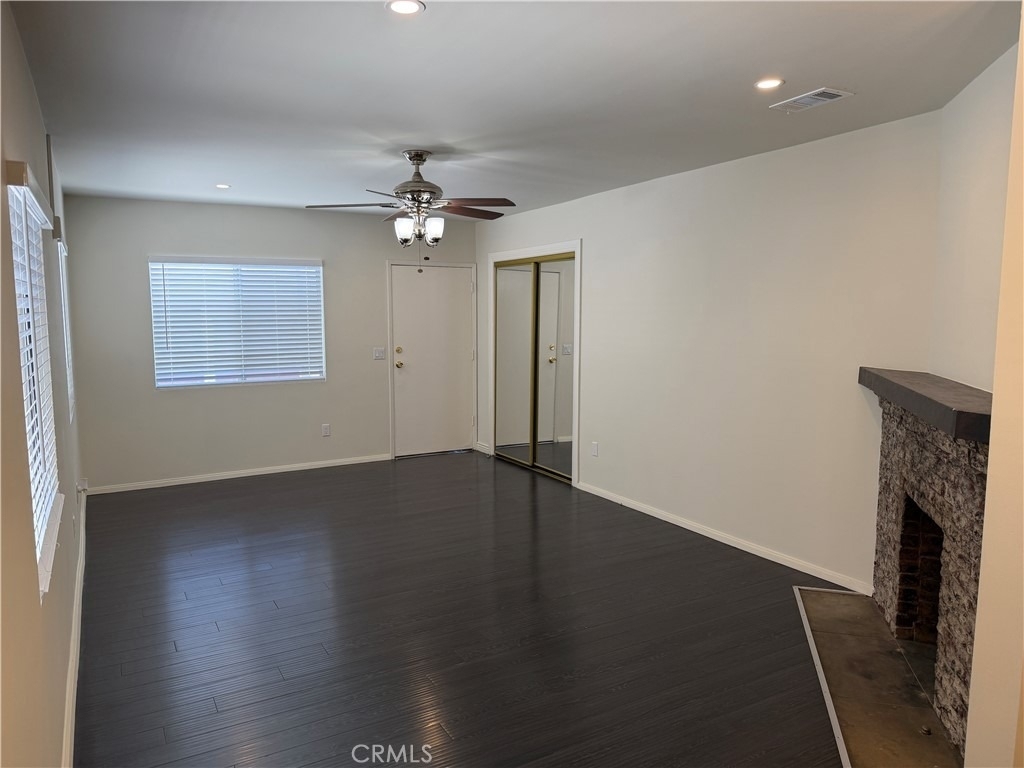 835 Pepper Way - Photo 5