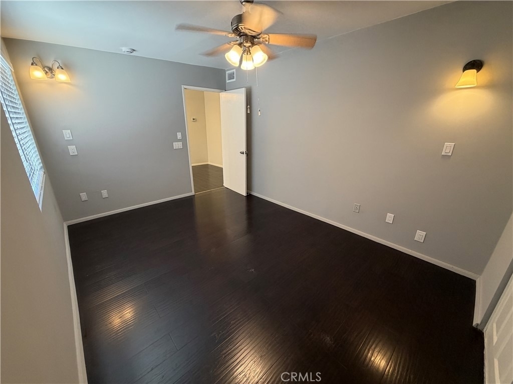 835 Pepper Way - Photo 7