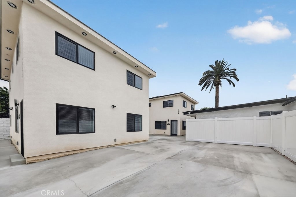 13424 Kamloops Street - Photo 8