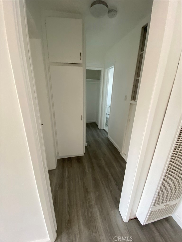 257 W 17th Street - Photo 4