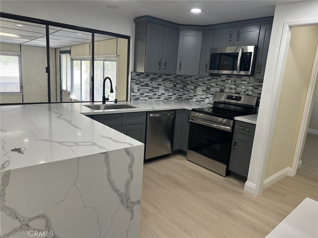 9792 Spruce Court - Photo 1