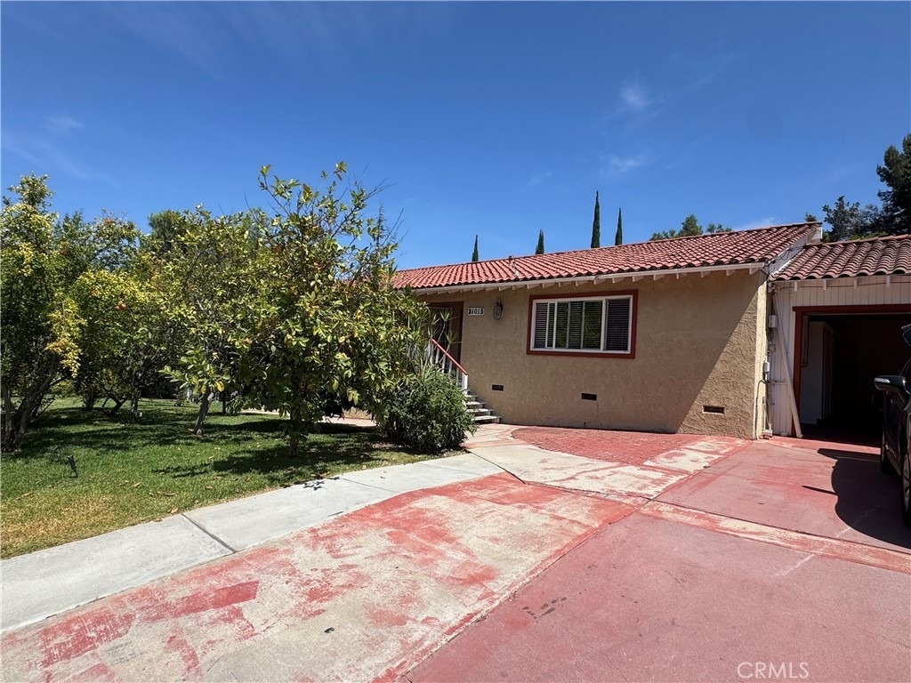 21015 Cantel - Photo 1