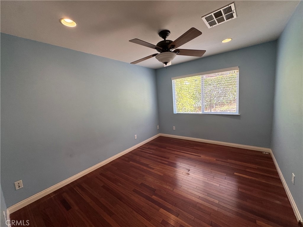 21015 Cantel - Photo 13