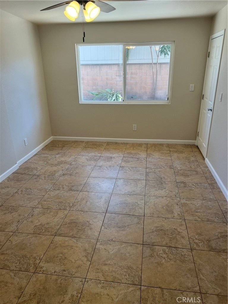 12752 Lemay - Photo 17