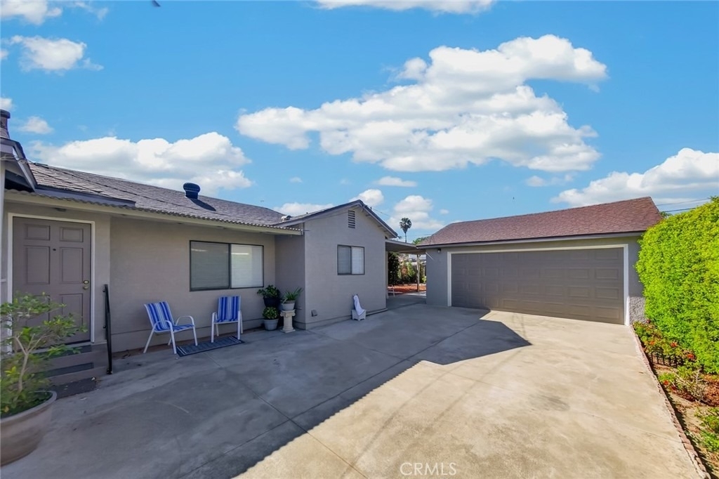 3227 E Del Mar - Photo 16