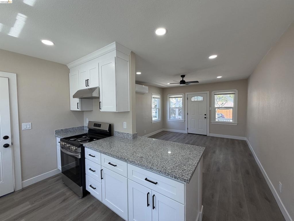 1225 Pine St - Photo 9
