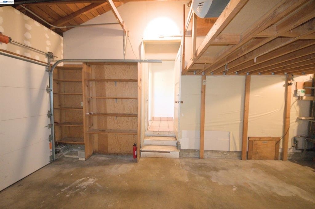 20051 Center St - Photo 36
