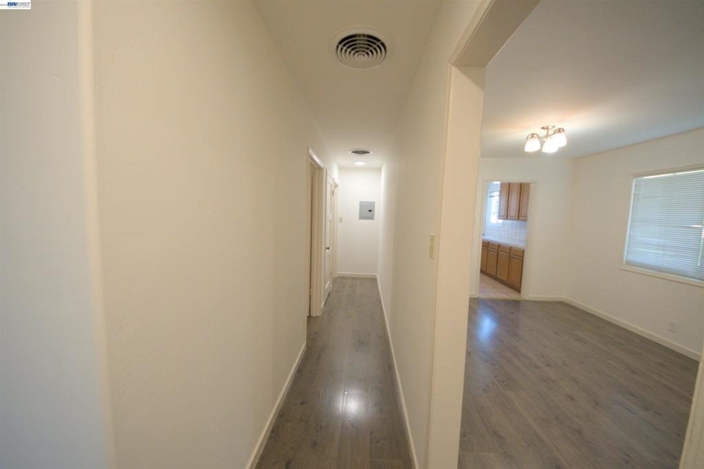 20051 Center St - Photo 12