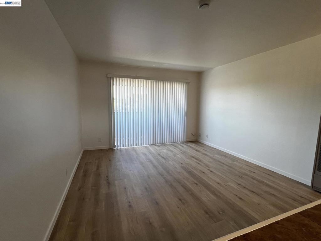 36976 Mulberry St - Photo 10