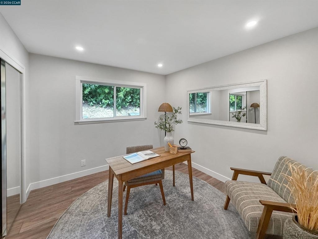 8 Cherry Hills Court - Photo 16