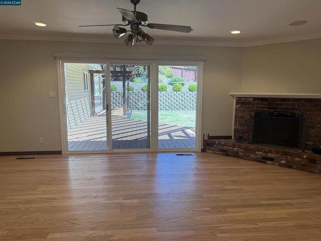 1271 Summit Rd - Photo 2