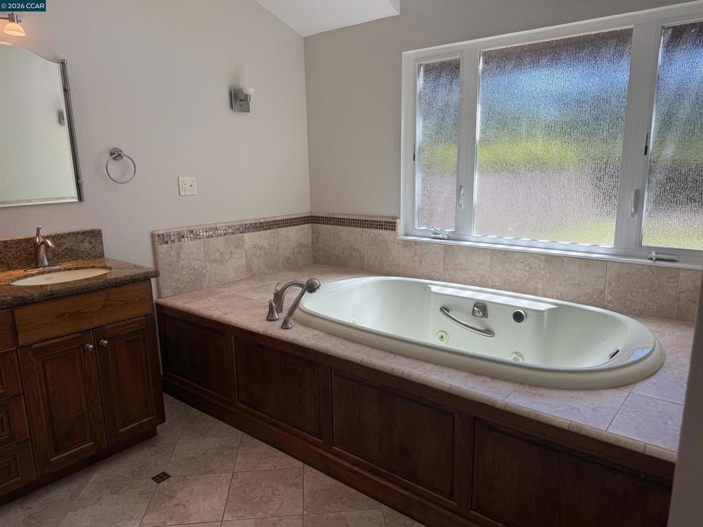 1271 Summit Rd - Photo 13