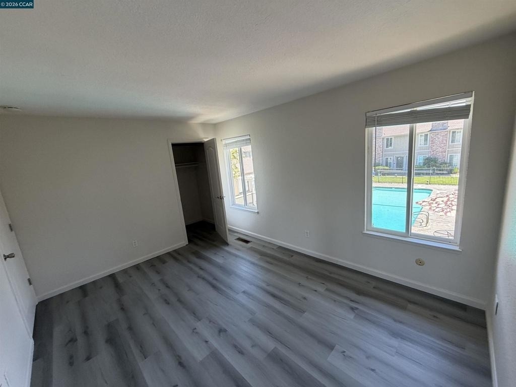 1177 Norwegian Ave - Photo 25
