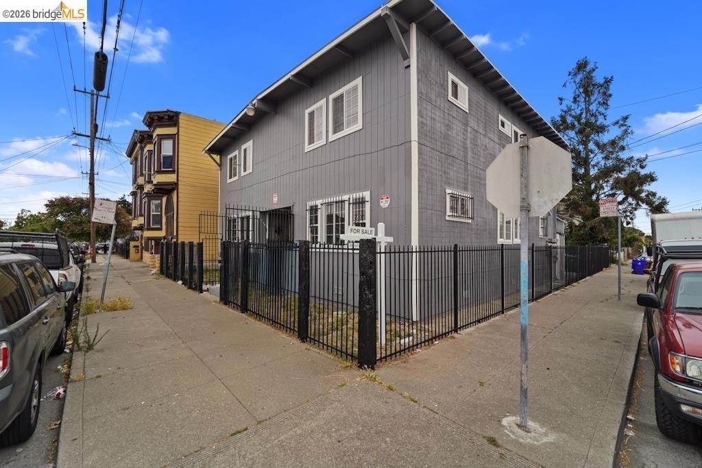 402 Bissell - Photo 24
