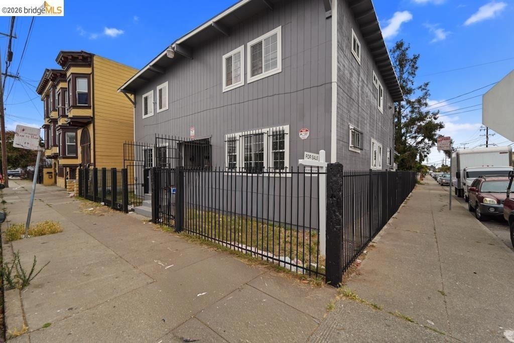402 Bissell - Photo 22
