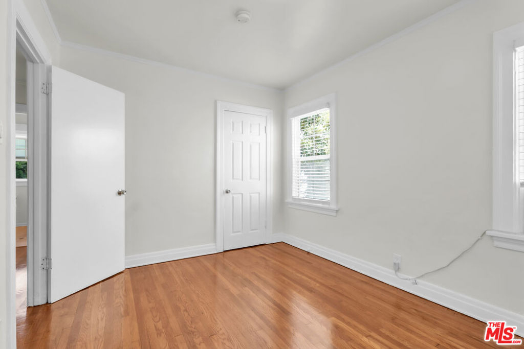 419 N. N Van Ness Avenue - Photo 18
