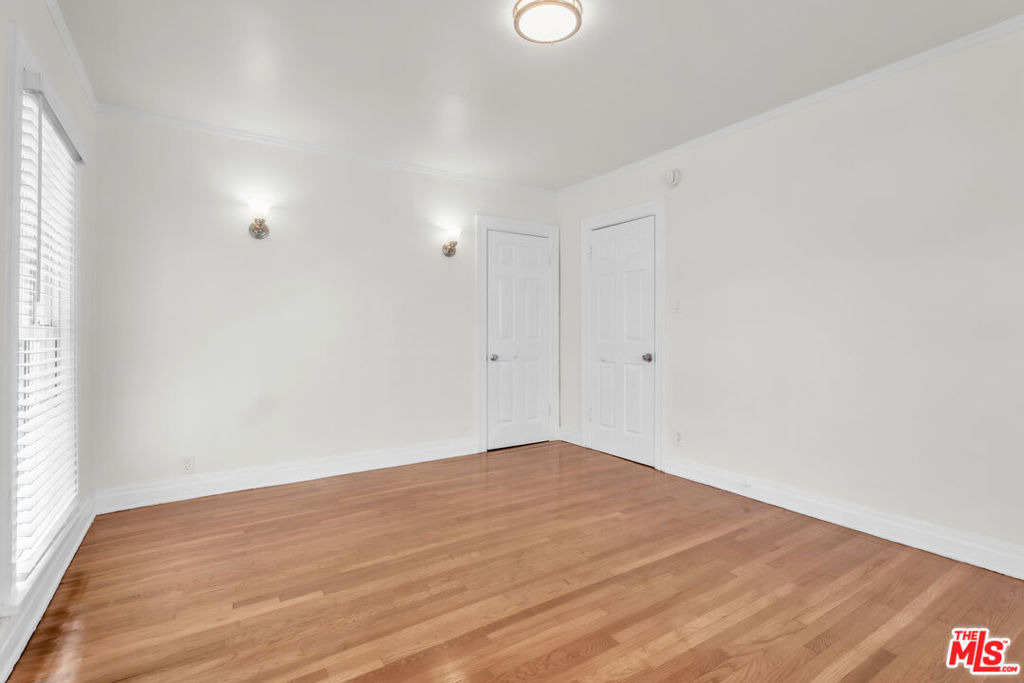 419 N. N Van Ness Avenue - Photo 16