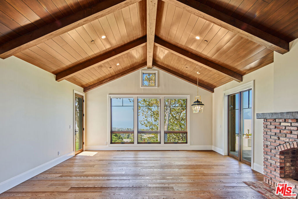 5561 Horizon Drive - Photo 10