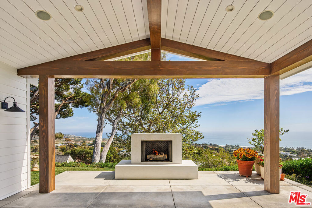 5561 Horizon Drive - Photo 0