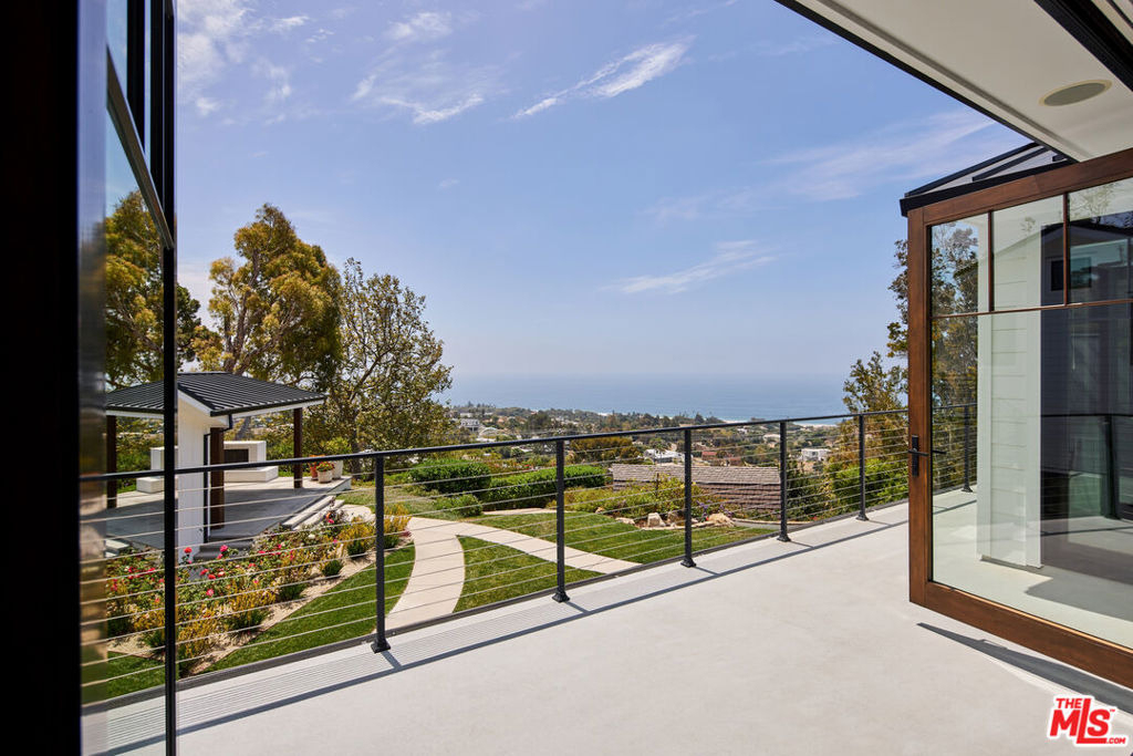 5561 Horizon Drive - Photo 26