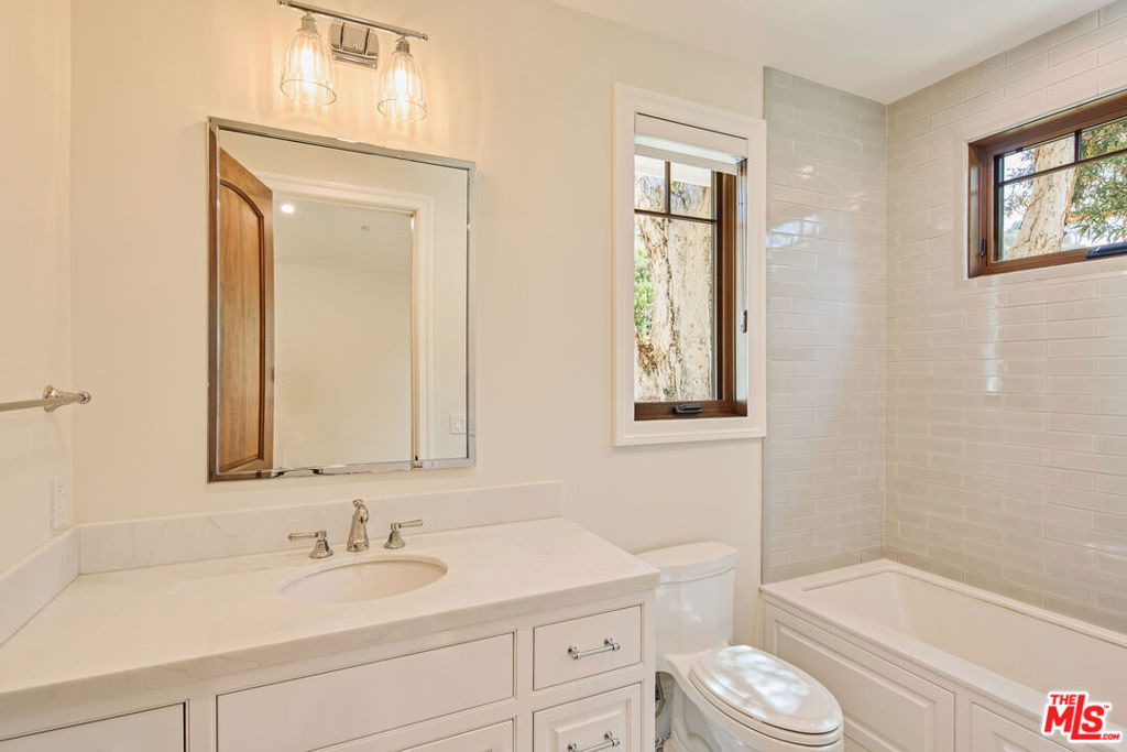 5561 Horizon Drive - Photo 19