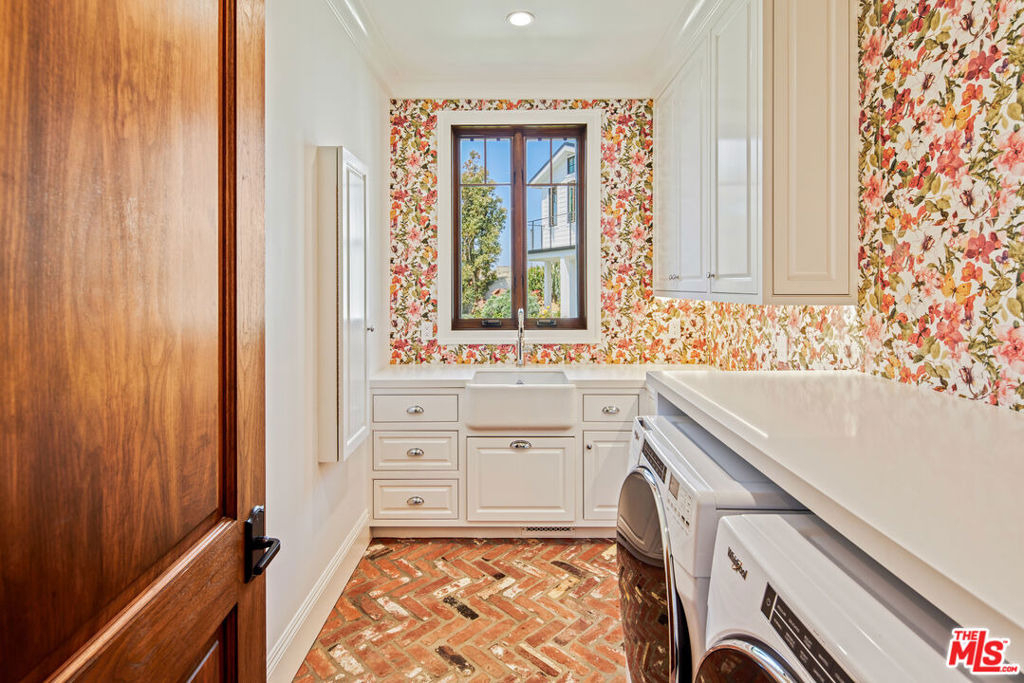 5561 Horizon Drive - Photo 20