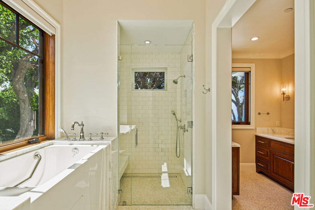 5561 Horizon Drive - Photo 15