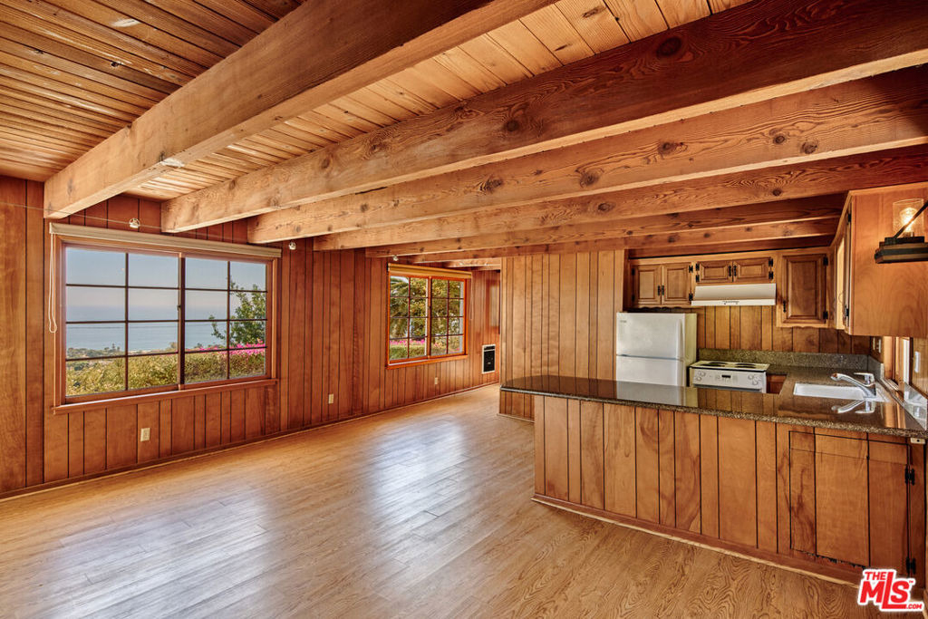 5561 Horizon Drive - Photo 34